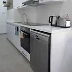 Lovely 2 Bed In City Centre * لارنكا