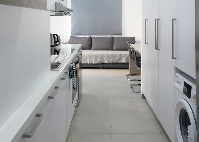 Lovely 2 Bed In City Centre Apartmán